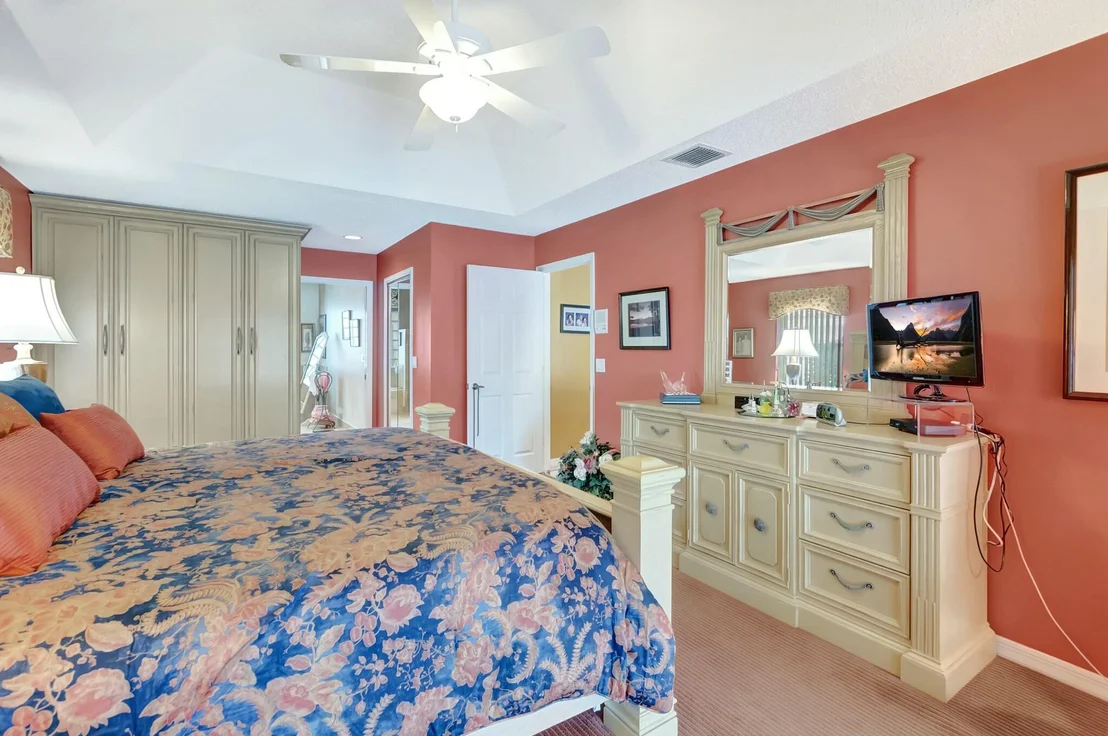Photo of 10423 Canoe Brook Circle