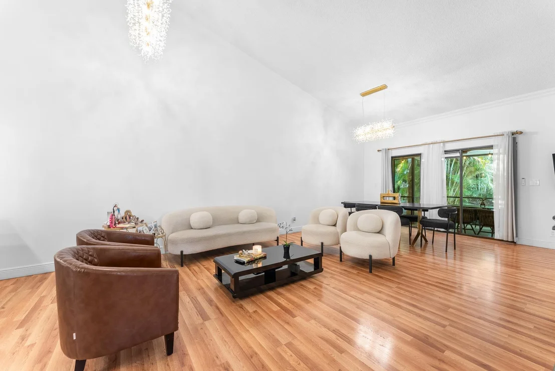 Photo of 6660 CANARY PALM Circle