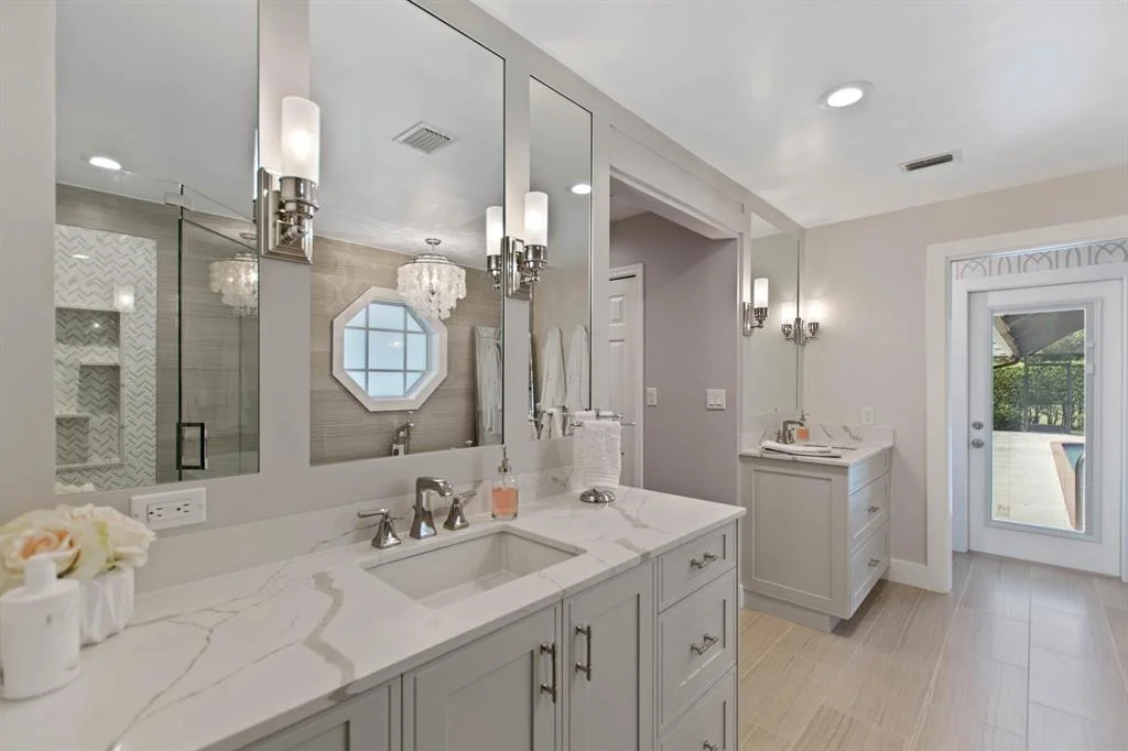 Photo of 4376 Pine Tree Drive