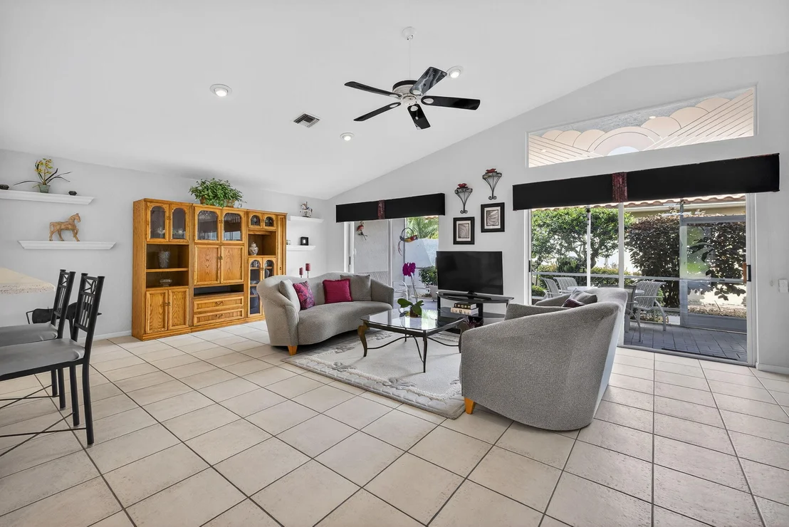 Photo of 6679 Sherbrook Drive