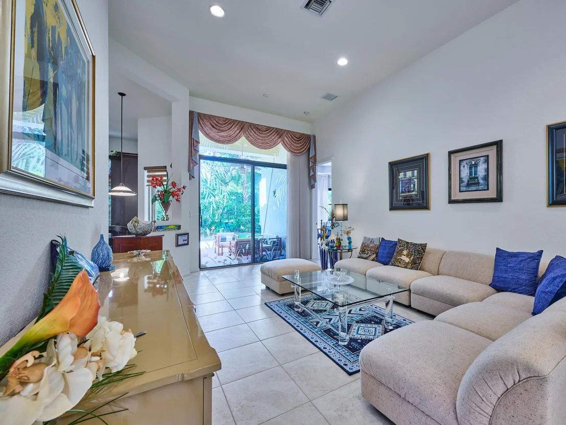 Photo of 6955 Fabiano Circle