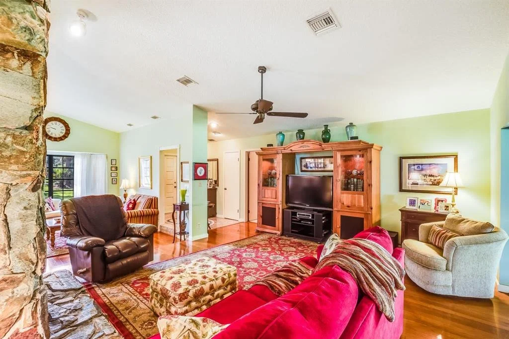 Photo of 15899 118th Trail N
