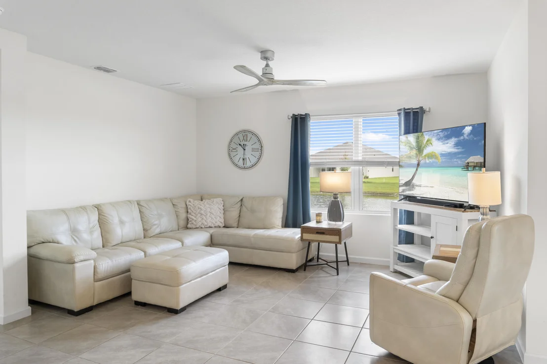 Photo of 6765 Topaz Drive
