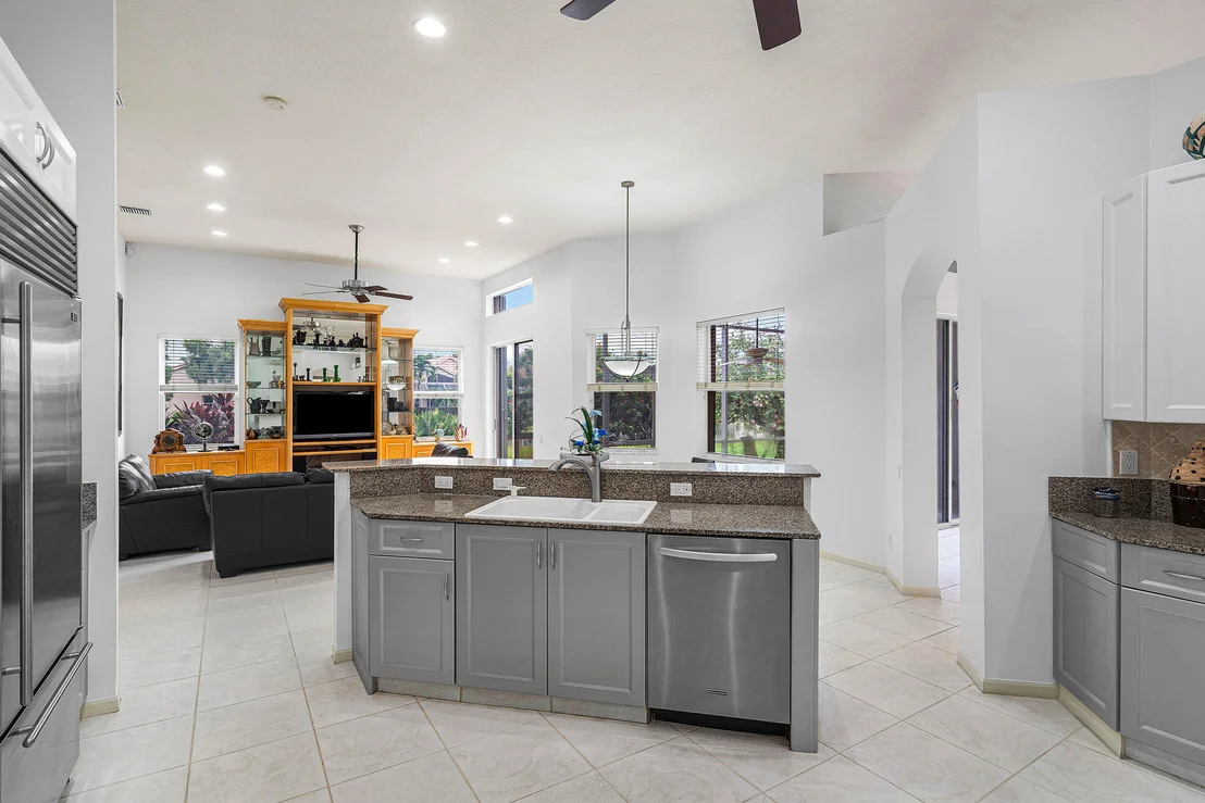 Photo of 7373 Falls Road W