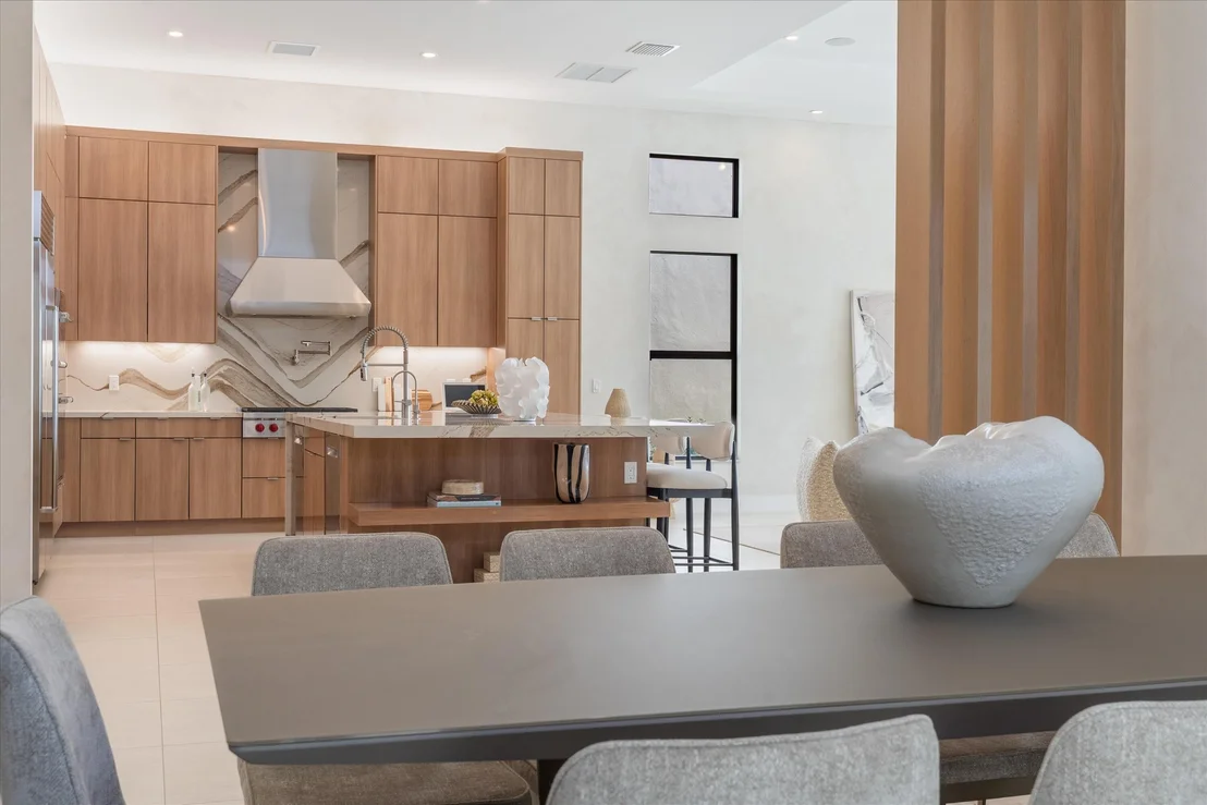 Photo of 9948 Espresso Manor