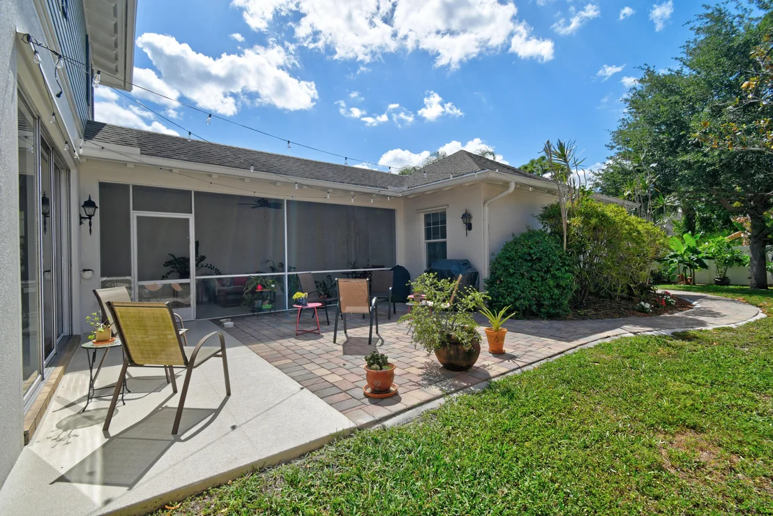 Photo of 2672 E Community Drive