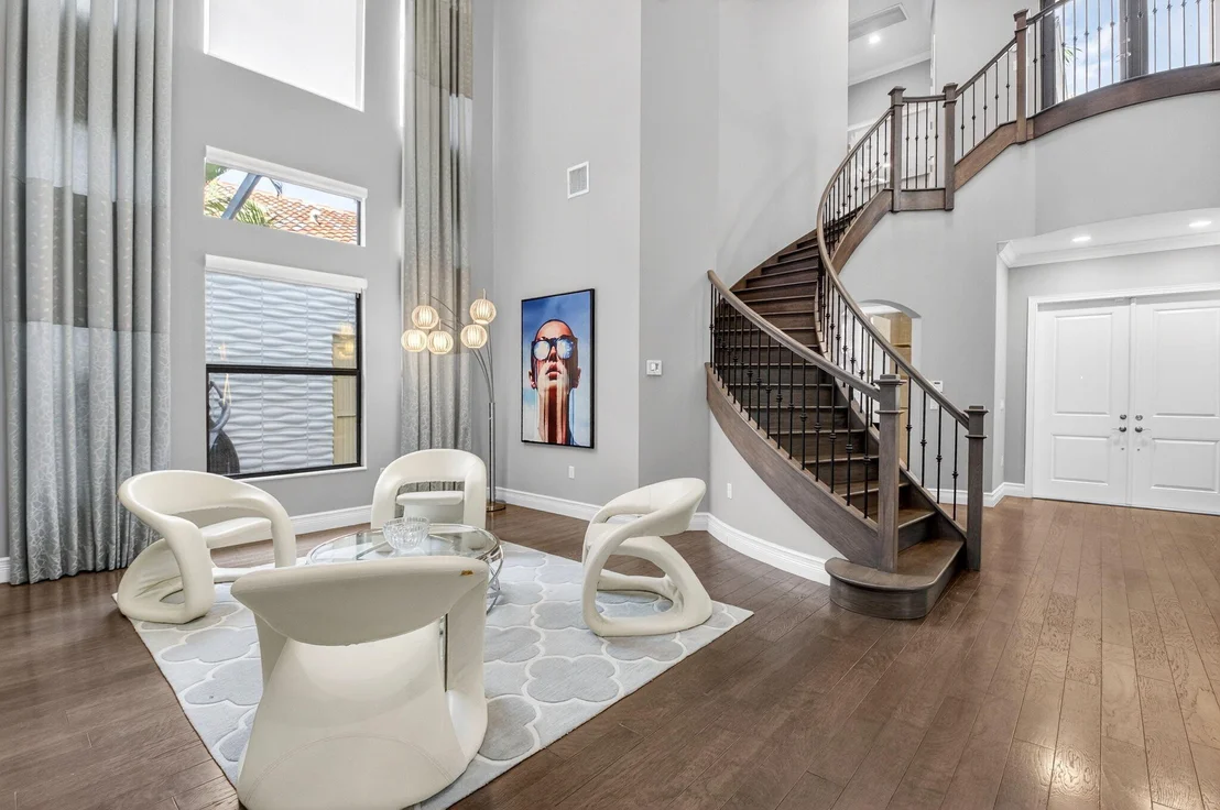 Photo of 16921 Pavilion Way