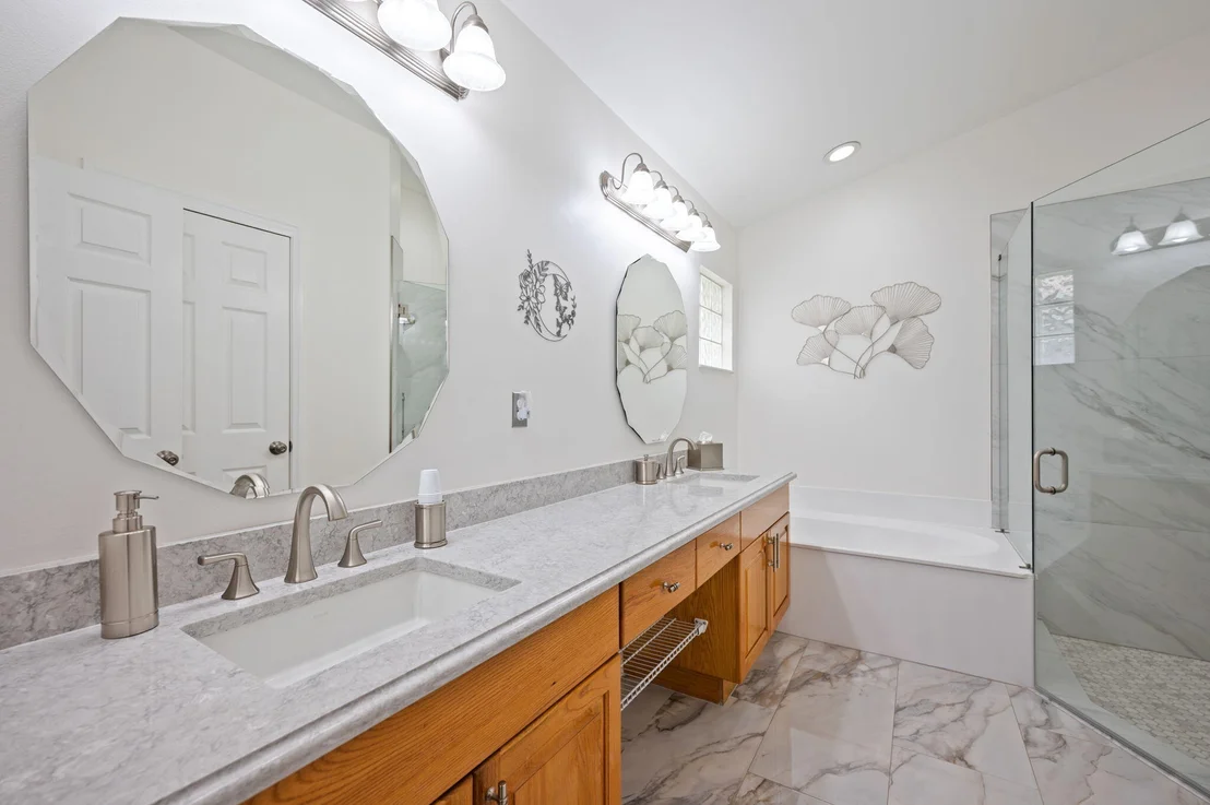 Photo of 12979 Hampton Lakes Circle
