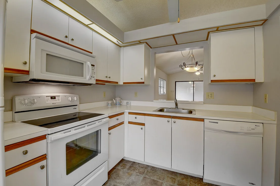 Photo of 8095 Windgate Drive