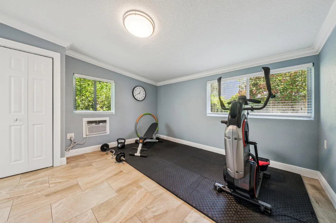 Photo of 136 Lucina Drive