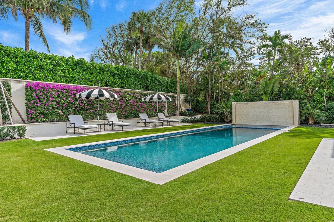 Photo of 150 El Vedado Road