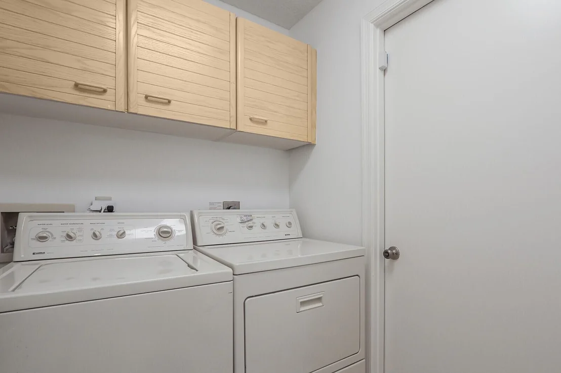 Photo of 135 Eagleton Court