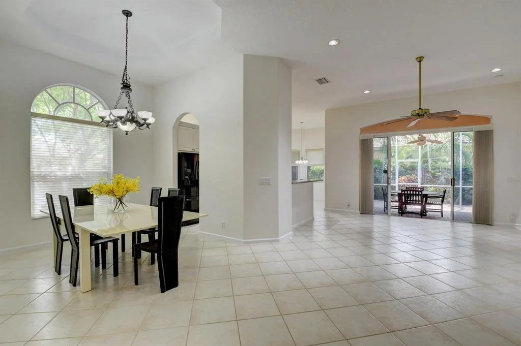 Photo of 7072 Demedici Circle