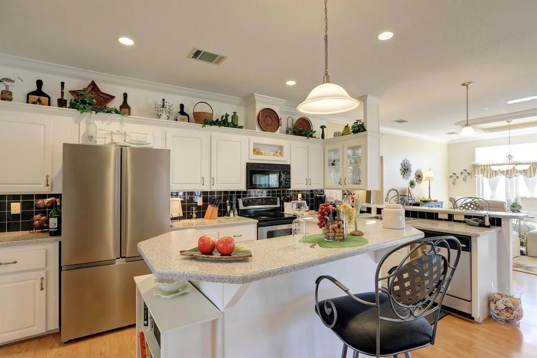 Photo of 955 Wren Circle