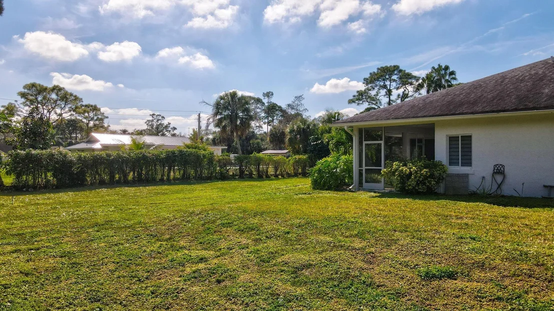 Photo of 8570 Yearling Drive
