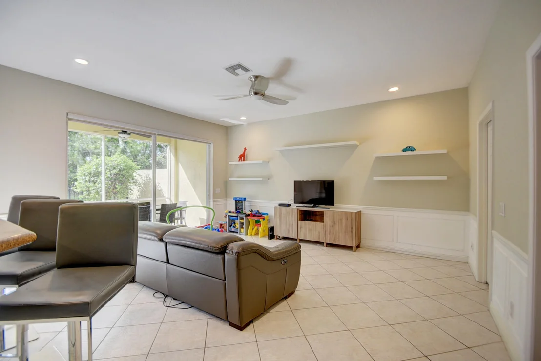 Photo of 5755 Via De La Plata Circle