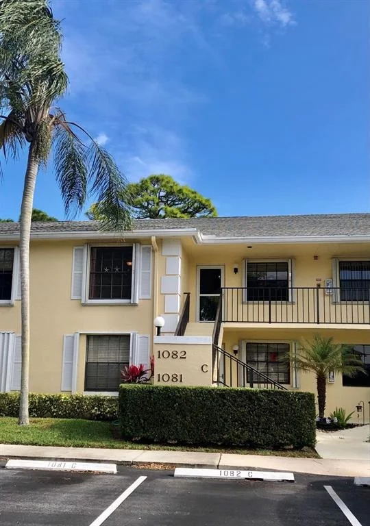 Photo of Unit C at 1082 Keystone Drive