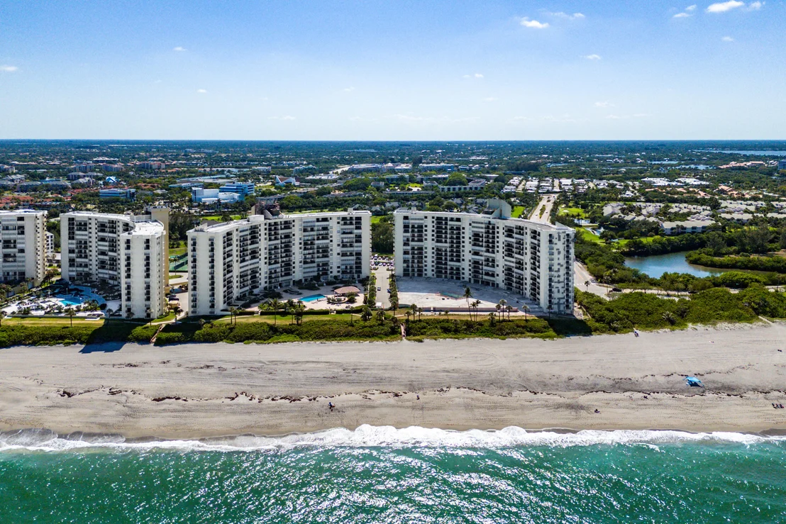 Photo of Unit 607 at 400 Ocean Trail Way