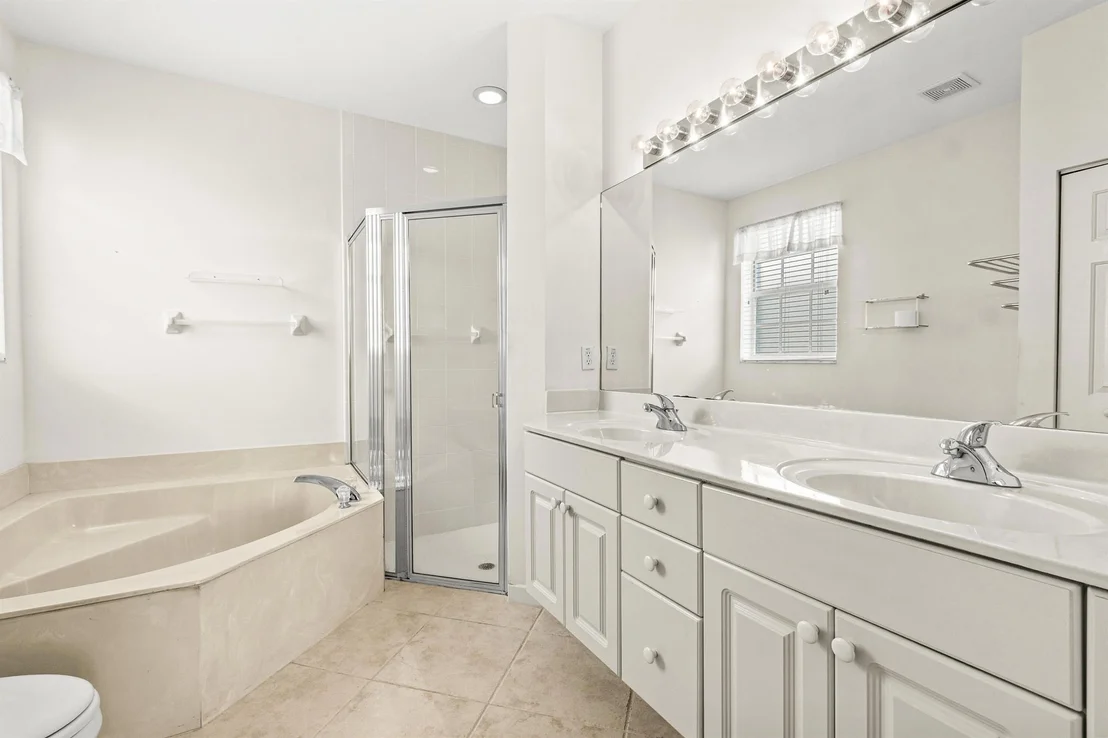 Photo of 6252 Heliconia Road