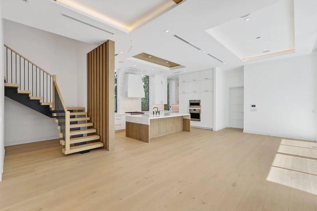 Photo of 320 Grove Place
