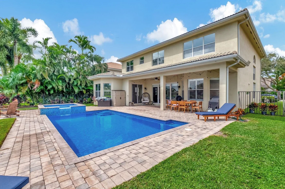 Photo of 10796 Castle Oak Drive