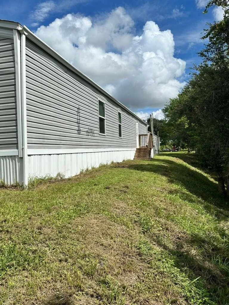 Photo of 5945 SE 95th Trail Trail