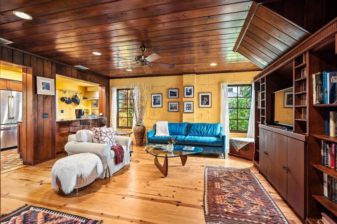 Photo of 334 Palm Trail