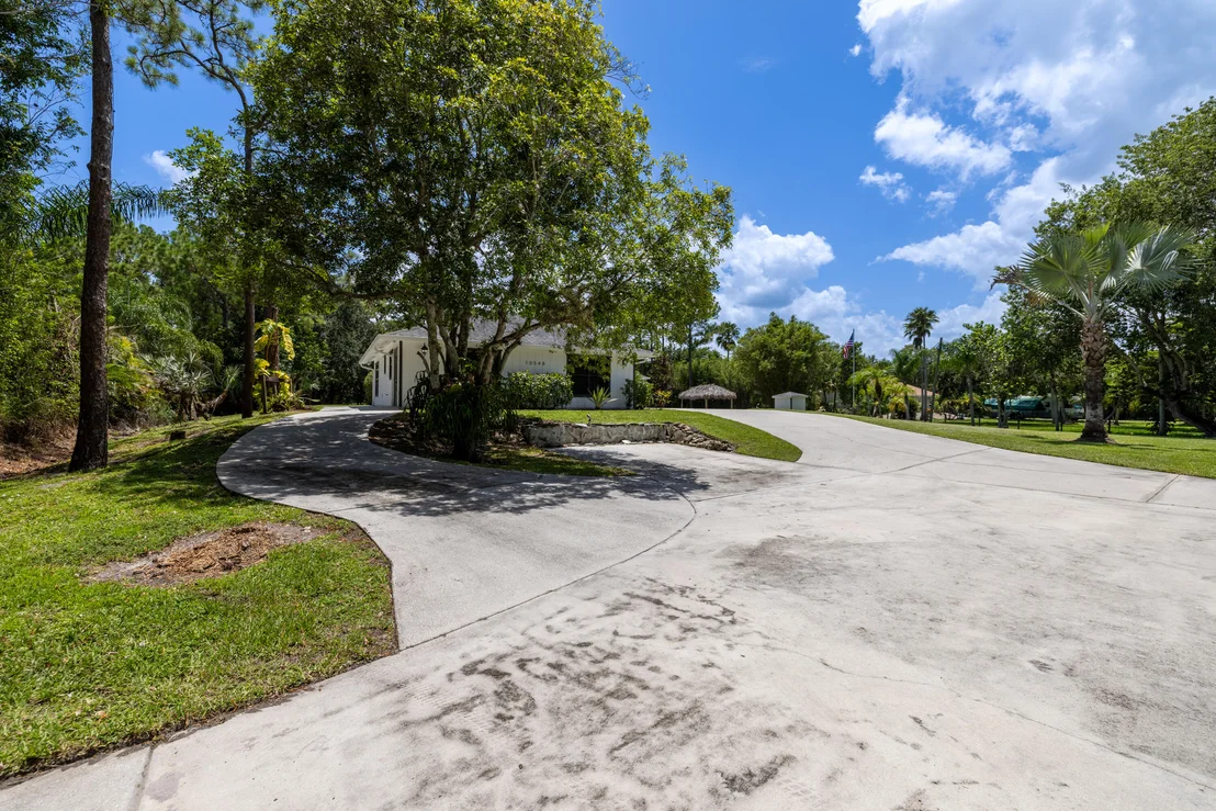 Photo of 10548 154TH Road N