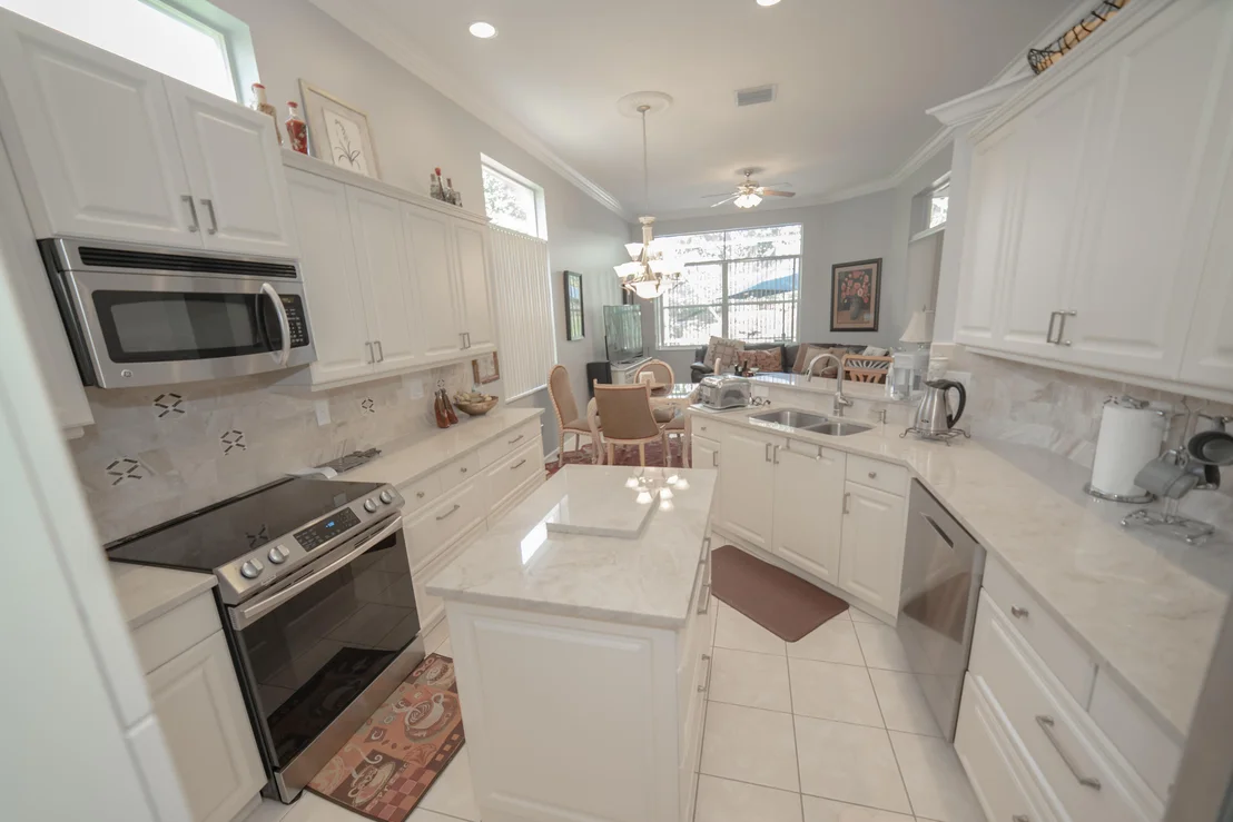 Photo of 8980 Alexandra Circle