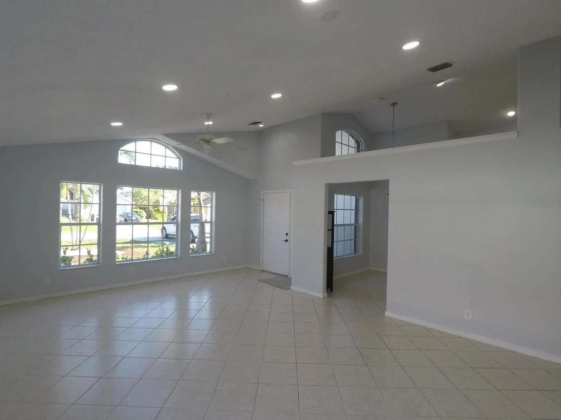 Photo of 6249 Pompano Street