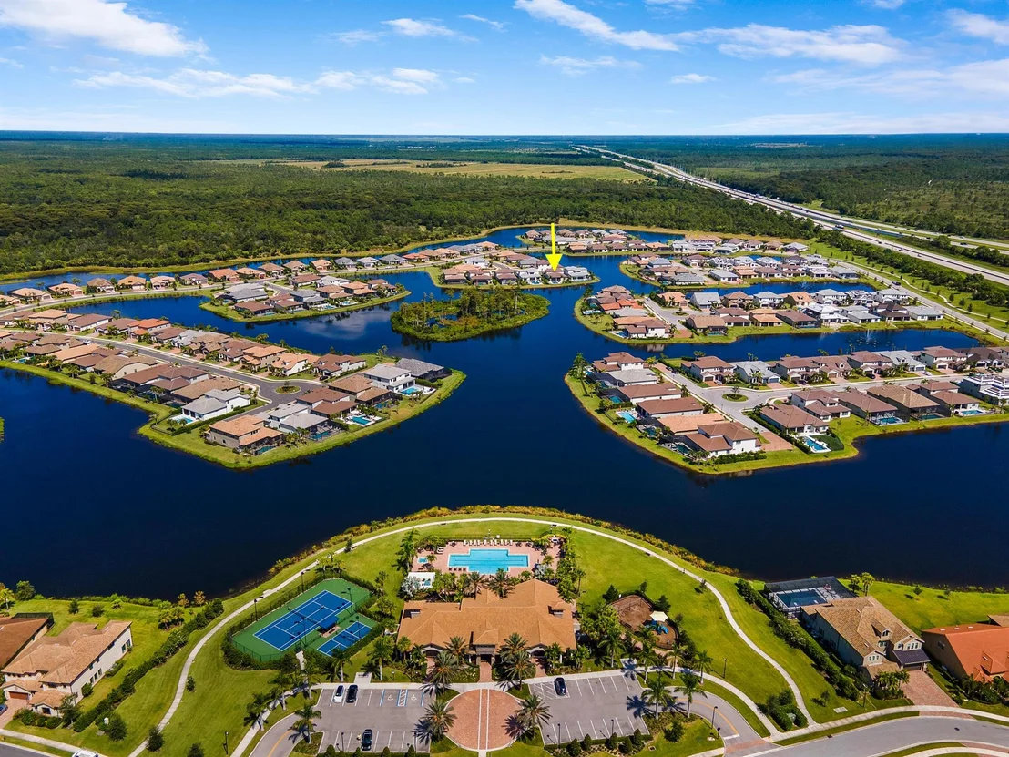 Photo of 122 Cerulean Key Way