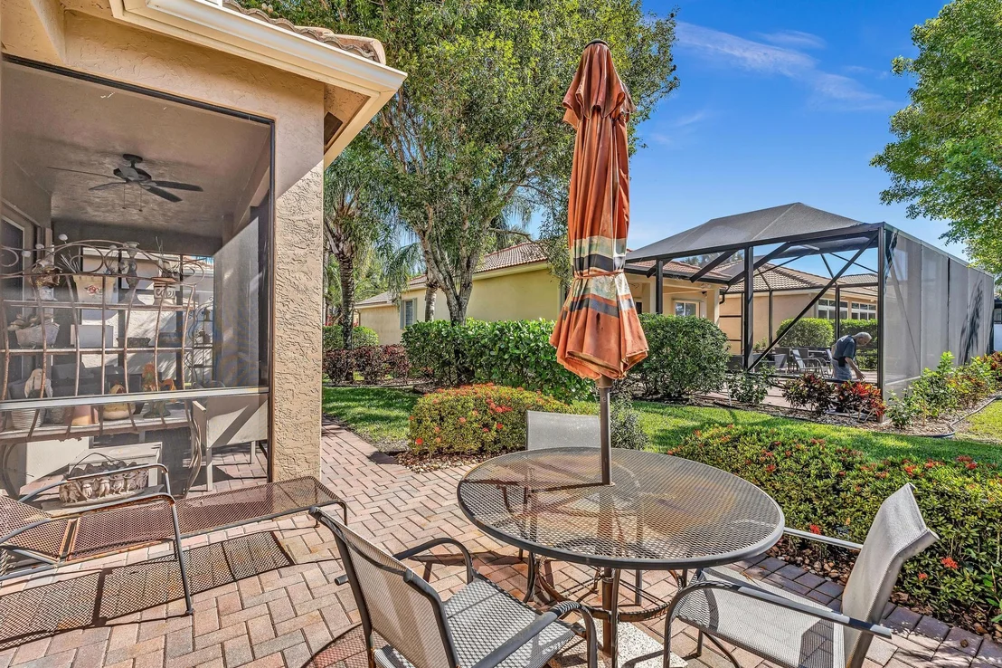 Photo of 9062 Meridian View Isle