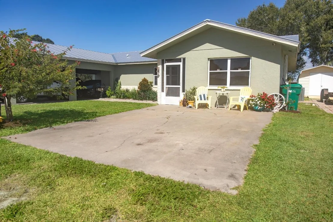Photo of 2477 SE 27th Street