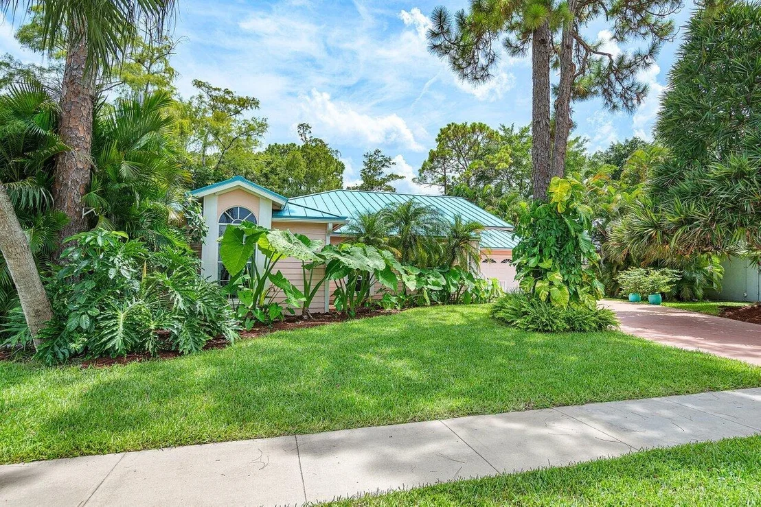 Photo of 13982 Paddock Drive