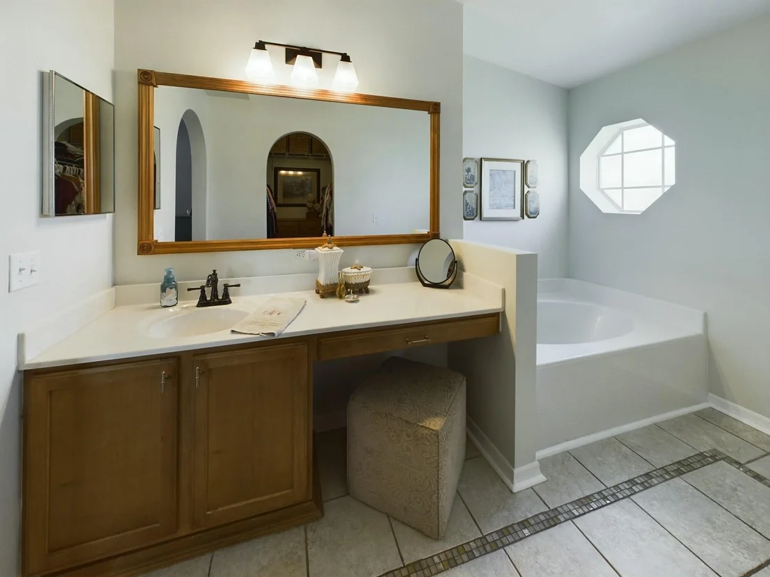 Photo of 467 SE 38th Avenue