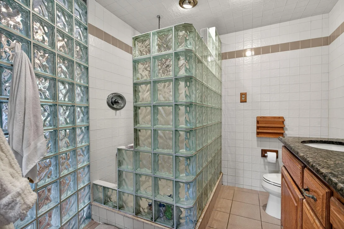 Photo of 900 SE 3rd Terrace