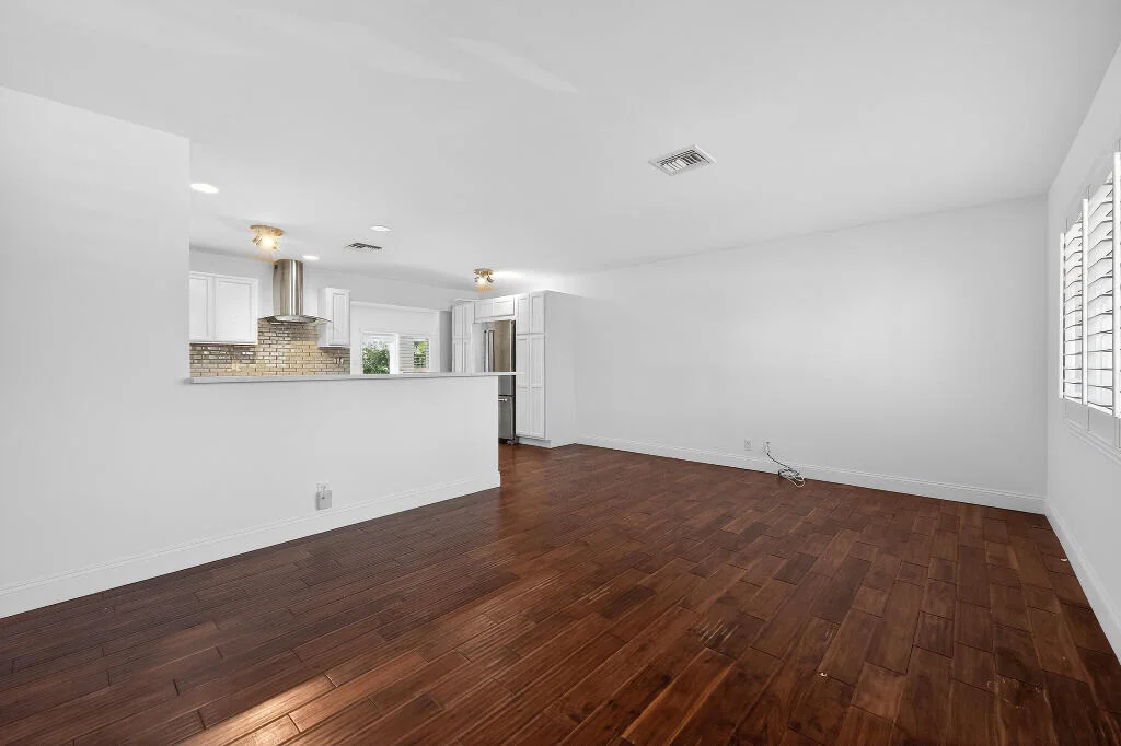Photo of 636 Kingfish Road