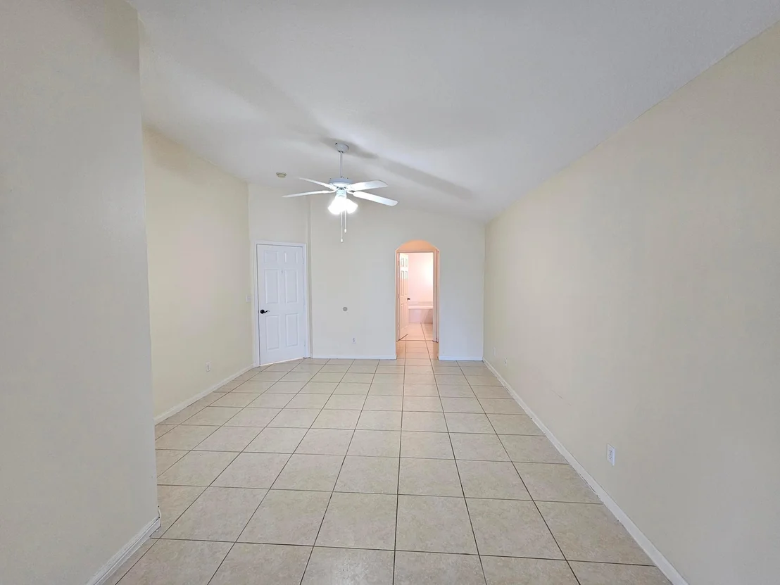 Photo of 12827 HAMPTON LAKES Circle