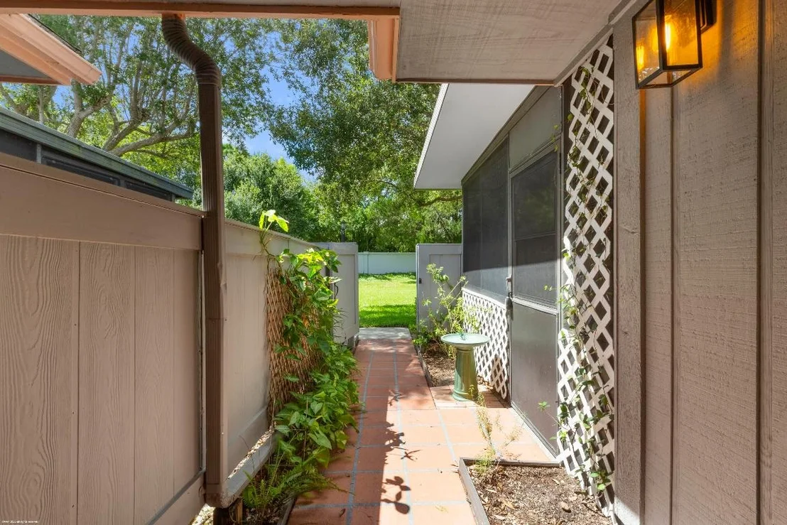 Photo of 4083 NW Cinnamon Tree Circle