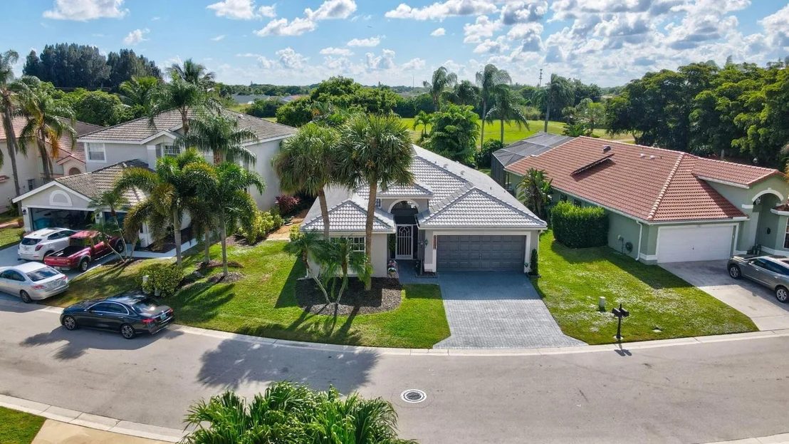 Photo of 3566 Chesapeake Circle