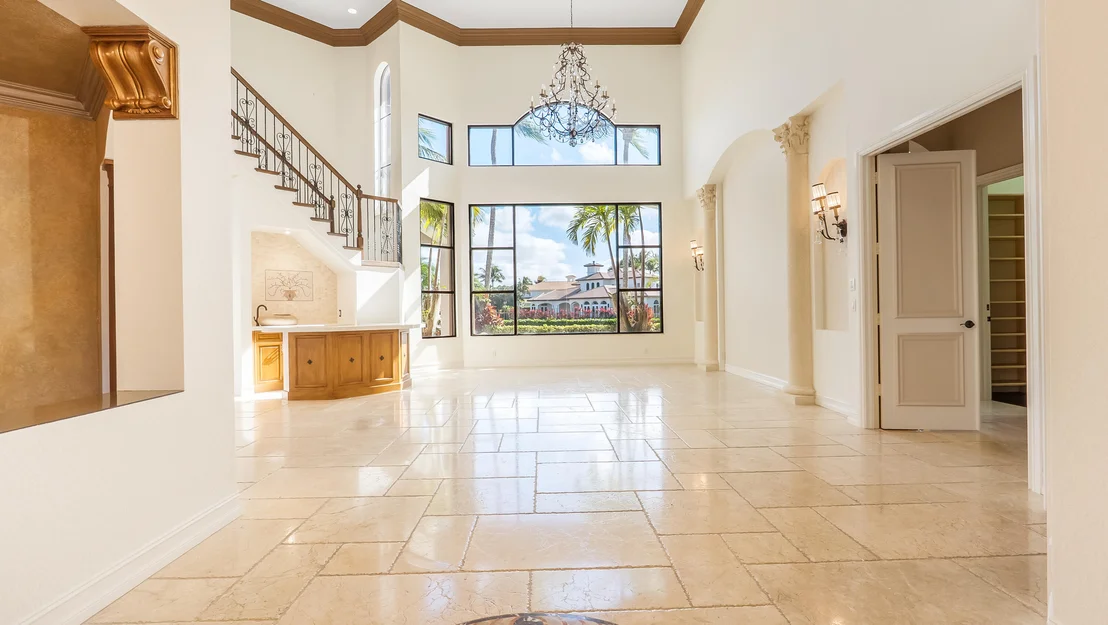 Photo of 17602 Middle Lake Drive