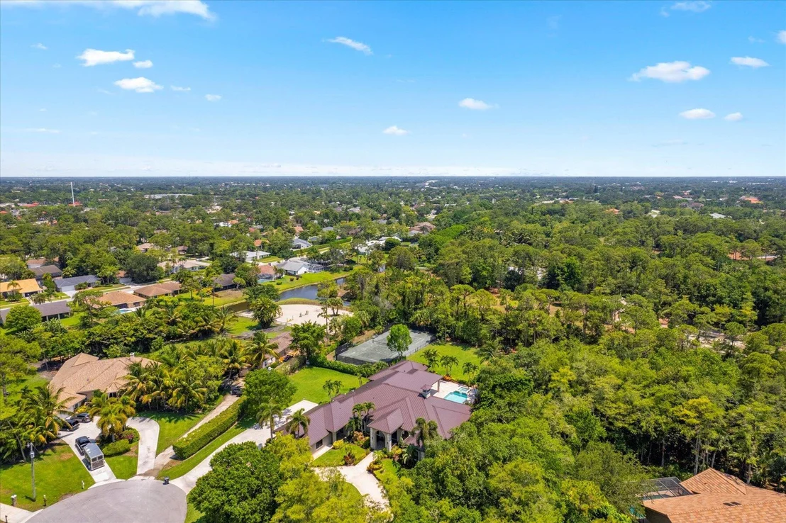 Photo of 14370 Halter Road