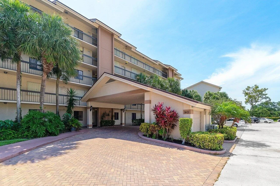 Photo of Unit 405 at 1401 Tidal Pointe Boulevard