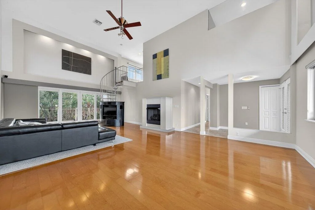 Photo of 3712 E Mockingbird Hill