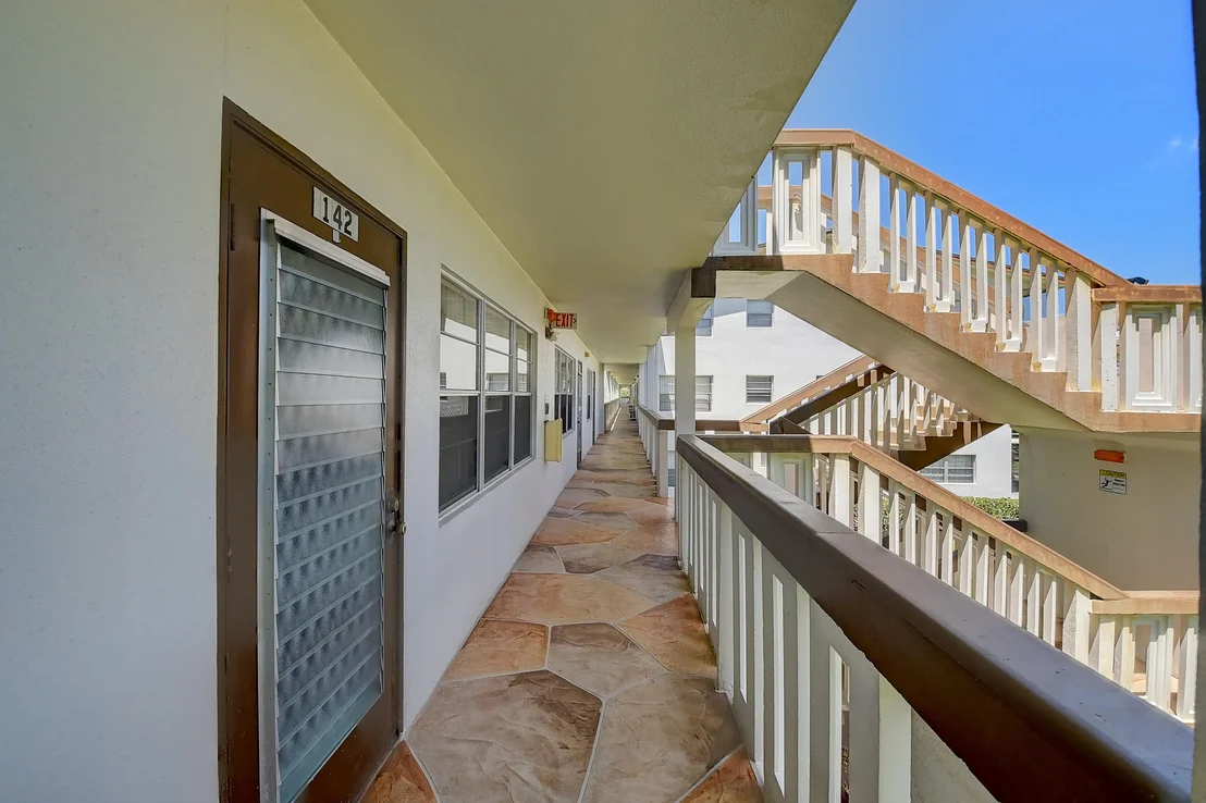 Photo of 142 Mansfield D