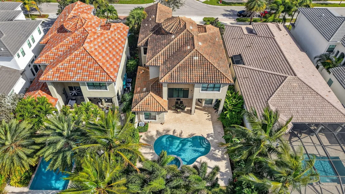 Photo of 16801 Pavilion Way