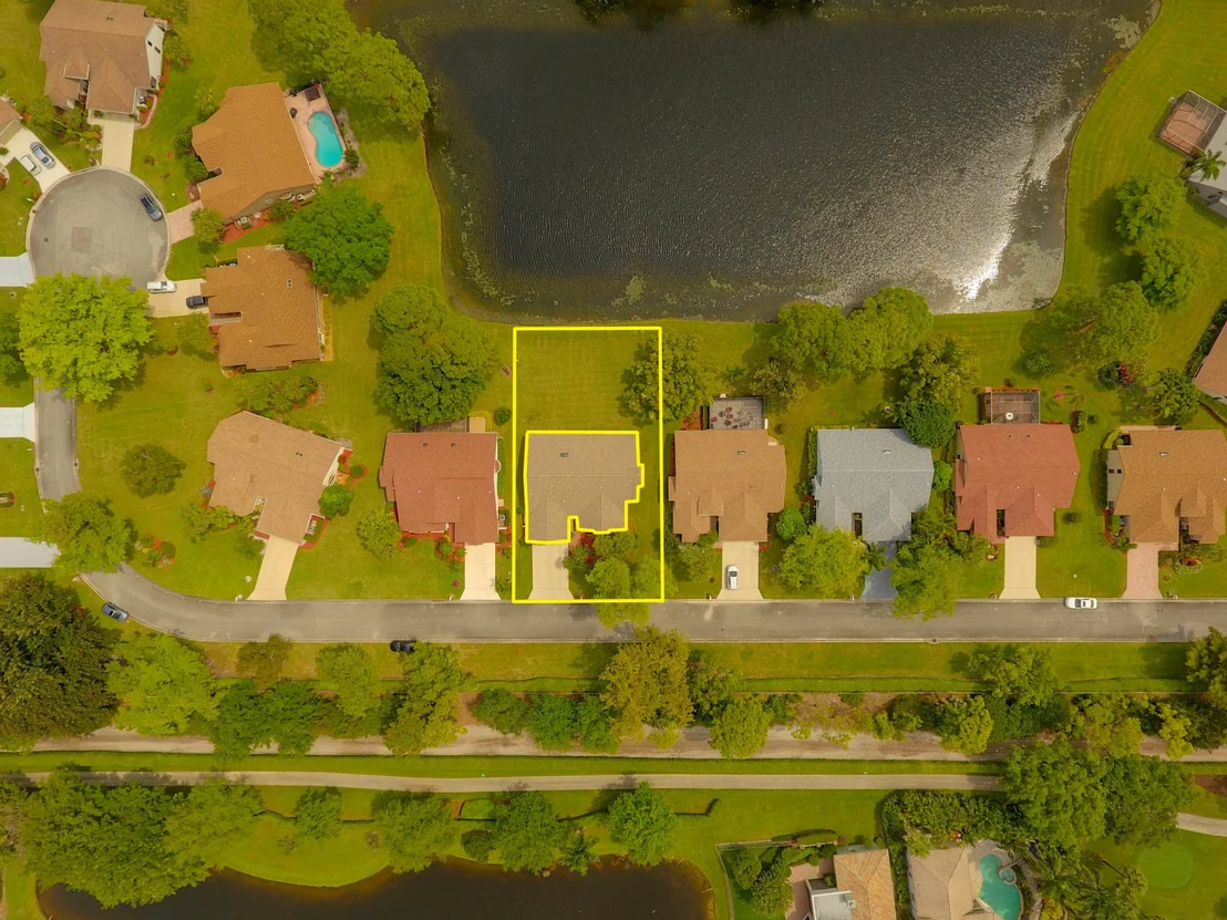 Photo of 16730 Willow Creek Drive