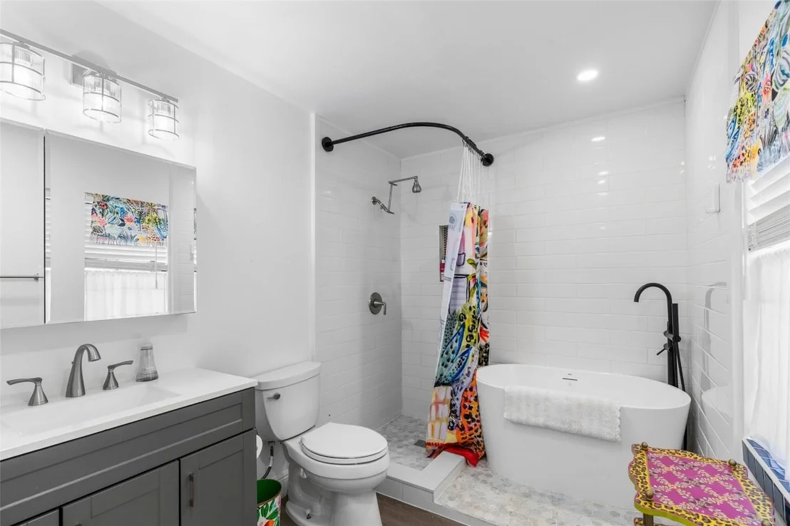 Photo of 229 Fordham Drive