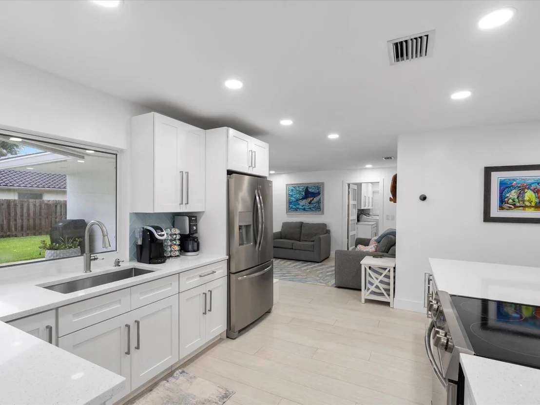 Photo of 4431 NE 27th Terrace