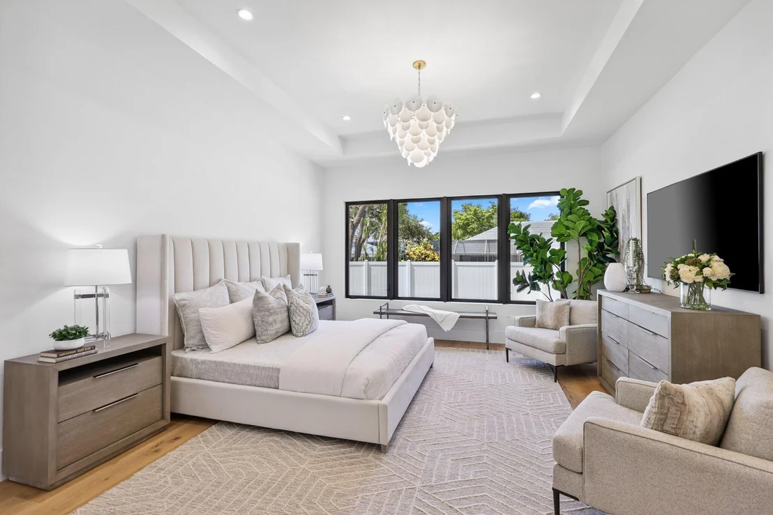Photo of 3155 Equestrian Drive